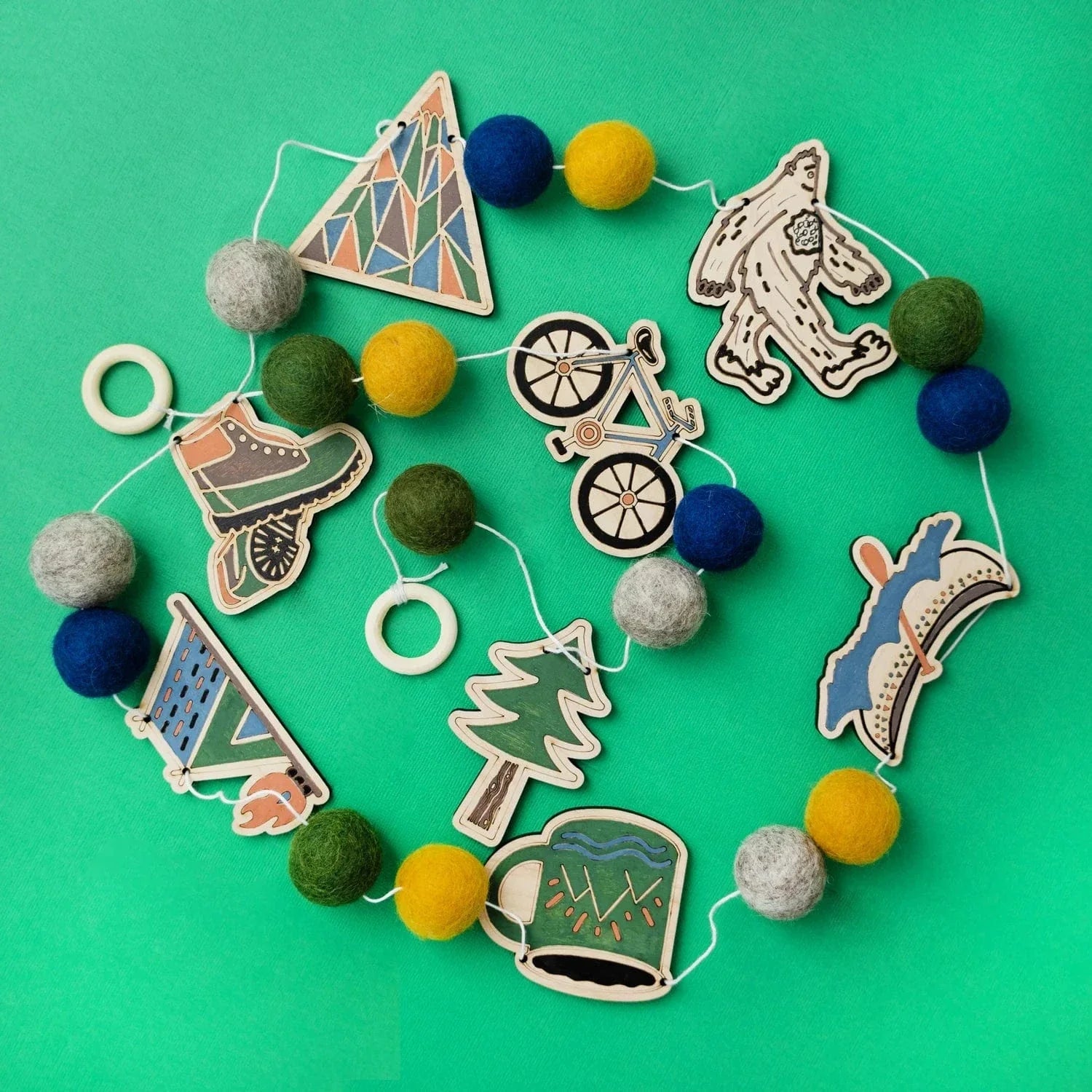 Adventure DIY Garland Kit